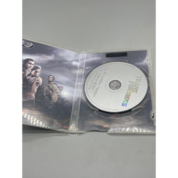 DVD Transformers Dreamworks Pictures 2007 rated PG13 English 143 minutes READ - Picture 2 of 3
